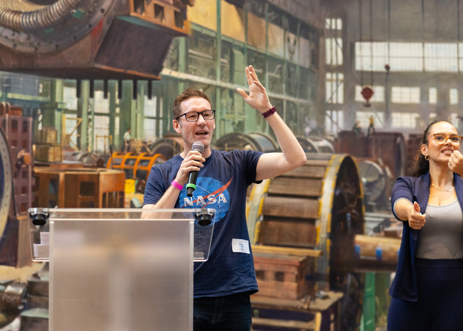 Garry speaking at Small Mighty Live